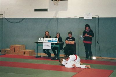 imm016_18.jpg